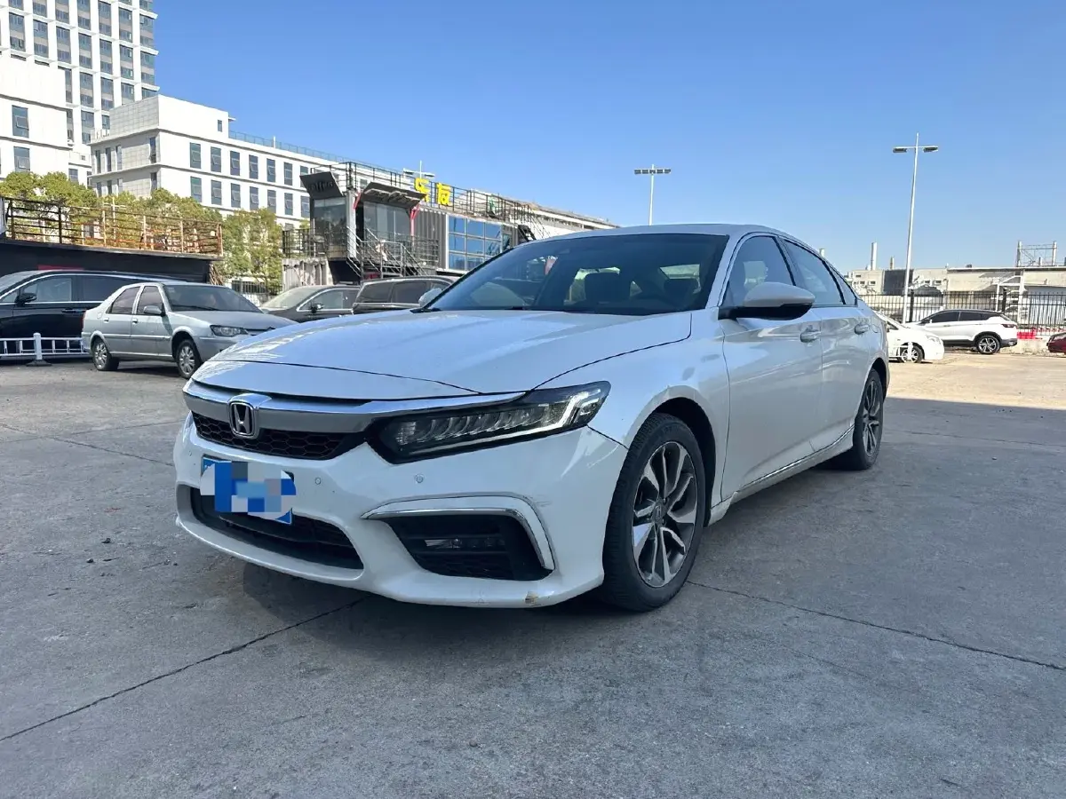 2019 Honda Inspire 1.5T 194HP L4 CVT