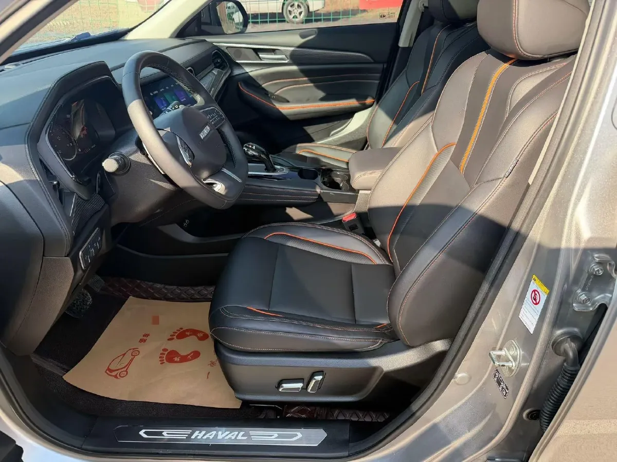 2020 Haval F7 1.5T 169HP L4 7DCT,autocango,china used car exporter,china ev exporter,chinese used car exporter,chinese used ev exporter