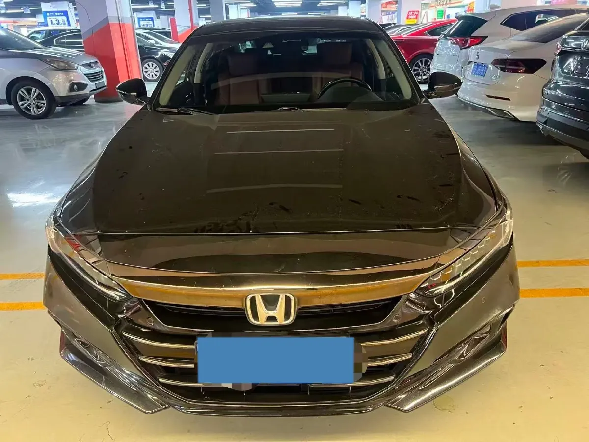 2022 Honda Accord 1.5T 194HP L4 CVT,autocango,china used car exporter,china ev exporter,chinese used car exporter,chinese used ev exporter