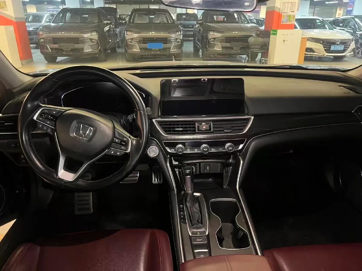 2022 Honda Accord 1.5T 194HP L4 CVT,autocango,china used car exporter,china ev exporter,chinese used car exporter,chinese used ev exporter