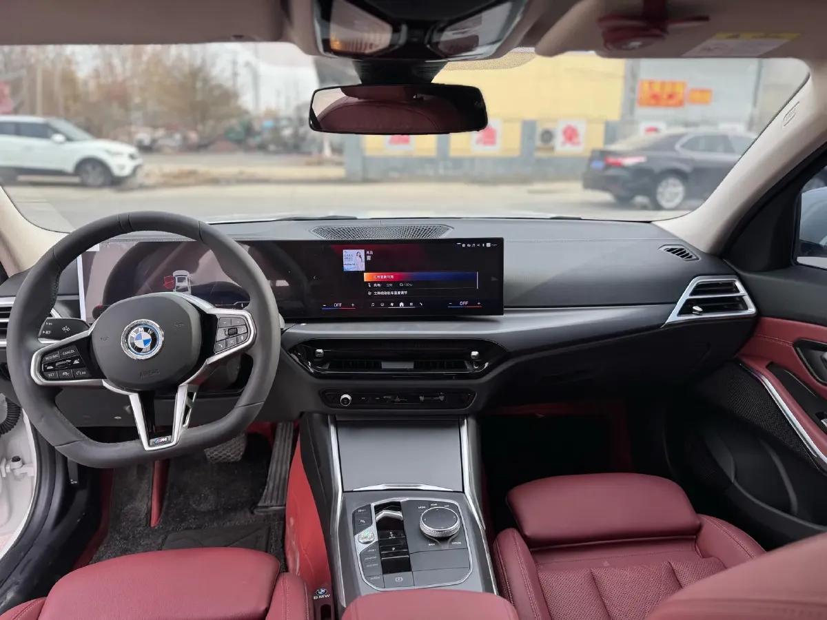 2025 BMW i3 BEV 70KWH,autocango,china used car exporter,china ev exporter,chinese used car exporter,chinese used ev exporter