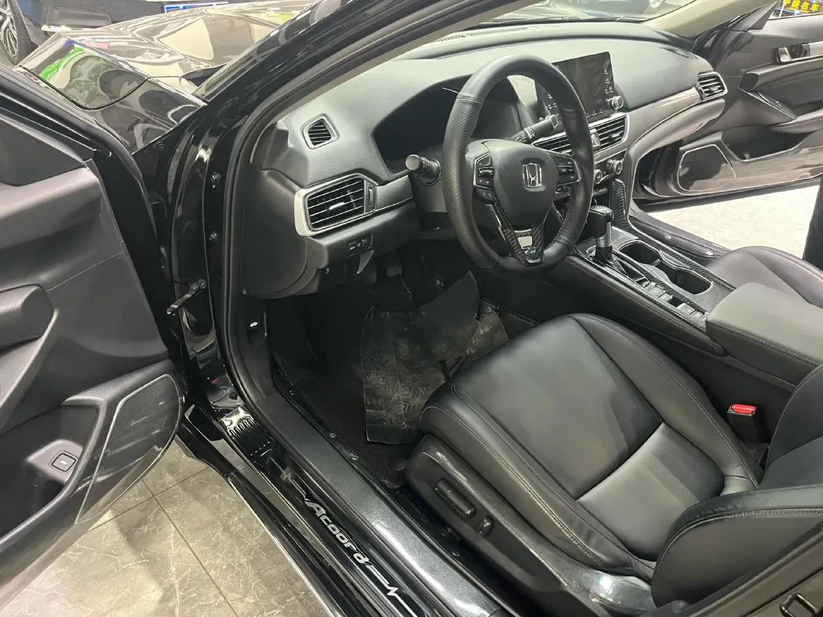 2018 Honda Accord 1.5T 194HP L4 CVT,autocango,china used car exporter,china ev exporter,chinese used car exporter,chinese used ev exporter