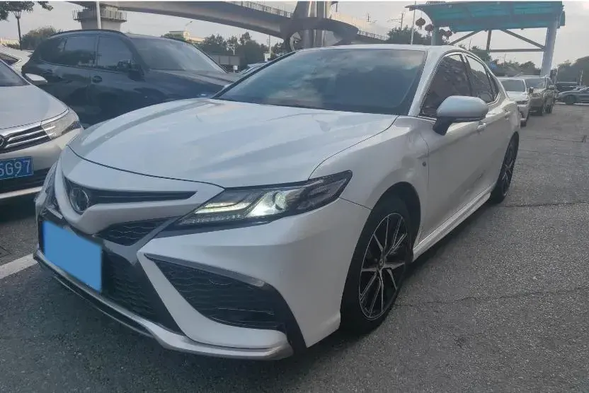 2021 Toyota Camry 2.0L 178HP L4 CVT