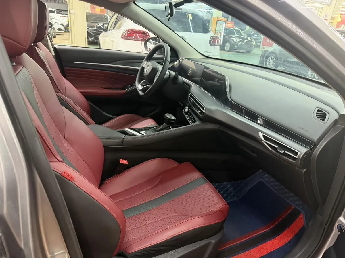 2021 ChangAn Eado 1.4T 160HP L4 7DCT,autocango,china used car exporter,china ev exporter,chinese used car exporter,chinese used ev exporter