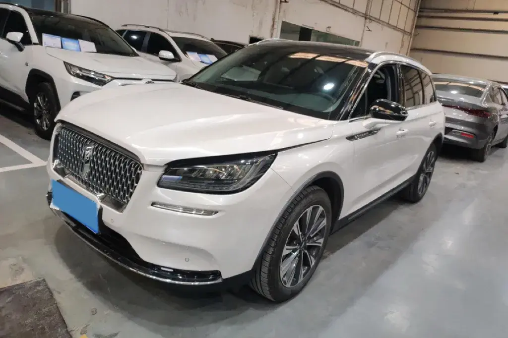 2022 Lincoln Corsair 2.0T 245HP L4 8AT