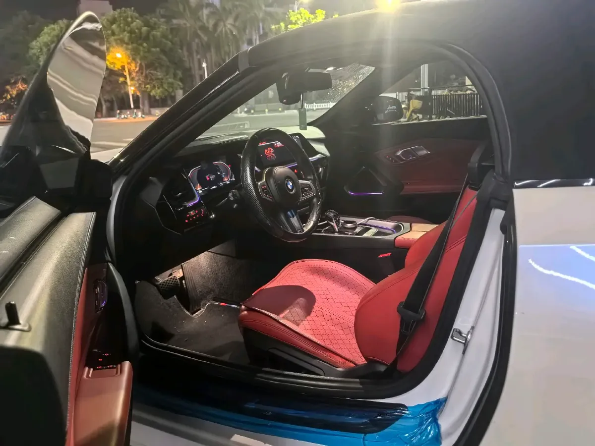 2022 BMW Z4 2.0T 197HP L4 8AT,autocango,china used car exporter,china ev exporter,chinese used car exporter,chinese used ev exporter