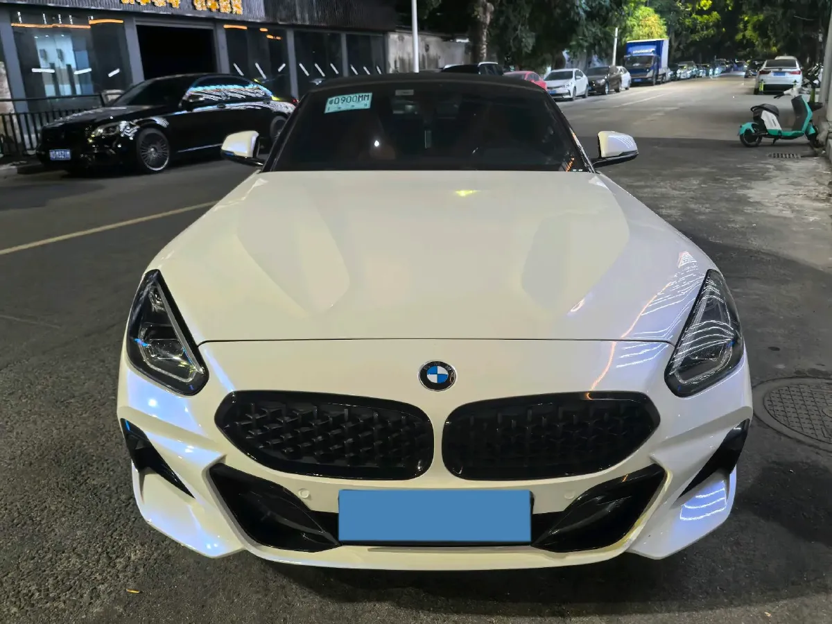 2022 BMW Z4 2.0T 197HP L4 8AT,autocango,china used car exporter,china ev exporter,chinese used car exporter,chinese used ev exporter