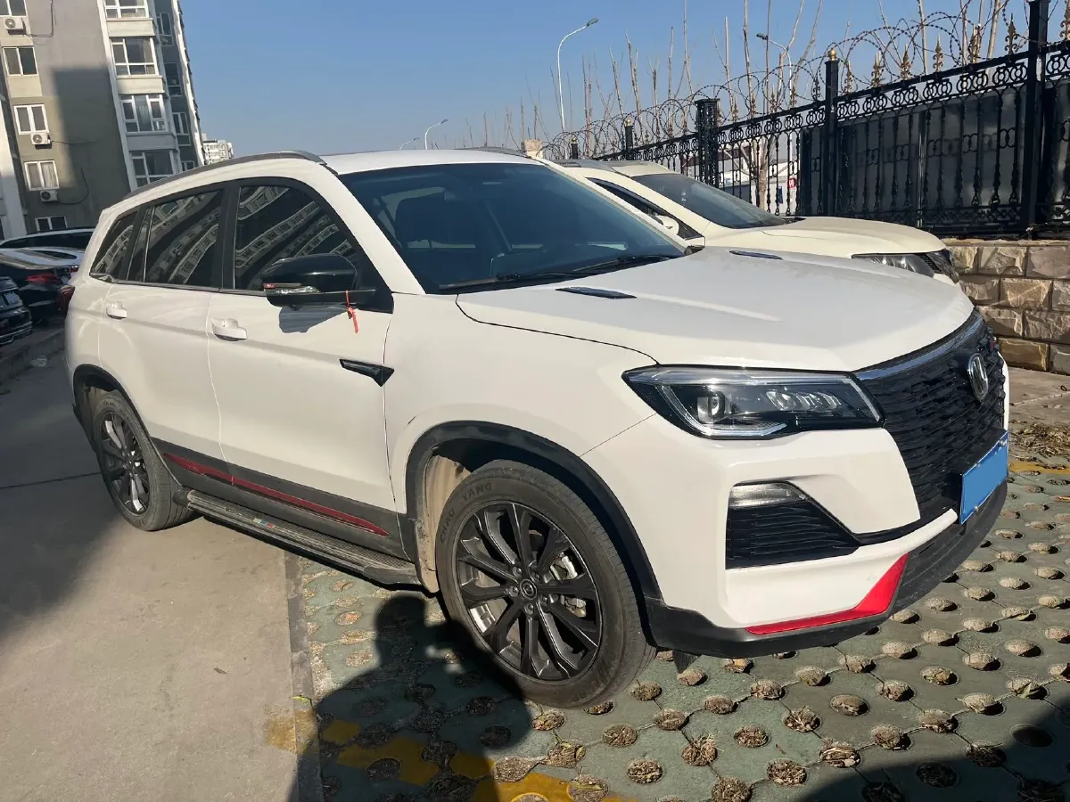 2022 ChangAn CS75 1.5T 180HP L4 7DCT,autocango,china used car exporter,china ev exporter,chinese used car exporter,chinese used ev exporter