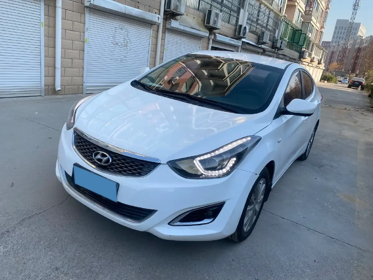 2016 Hyundai Elantra 1.6L 128HP L4 6AT