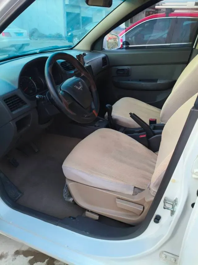 2018 WuLing HongGuang 1.5L 105HP L4 5MT,autocango,china used car exporter,china ev exporter,chinese used car exporter,chinese used ev exporter