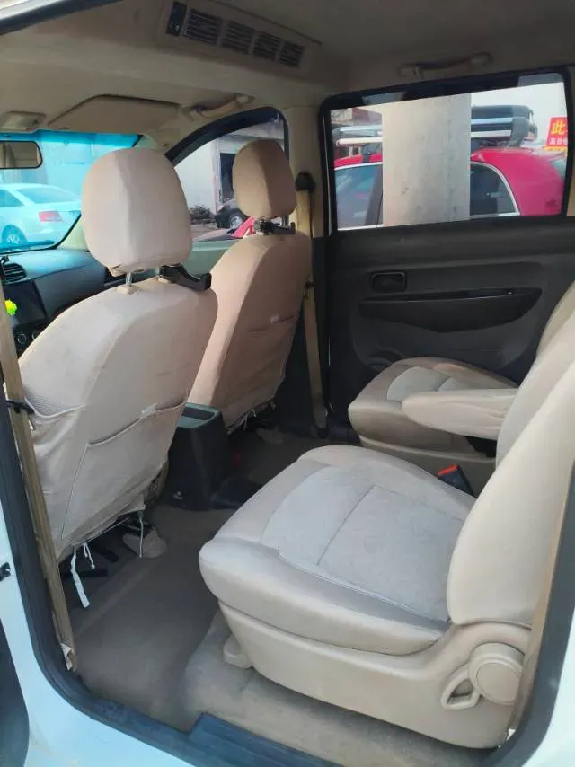 2018 WuLing HongGuang 1.5L 105HP L4 5MT,autocango,china used car exporter,china ev exporter,chinese used car exporter,chinese used ev exporter