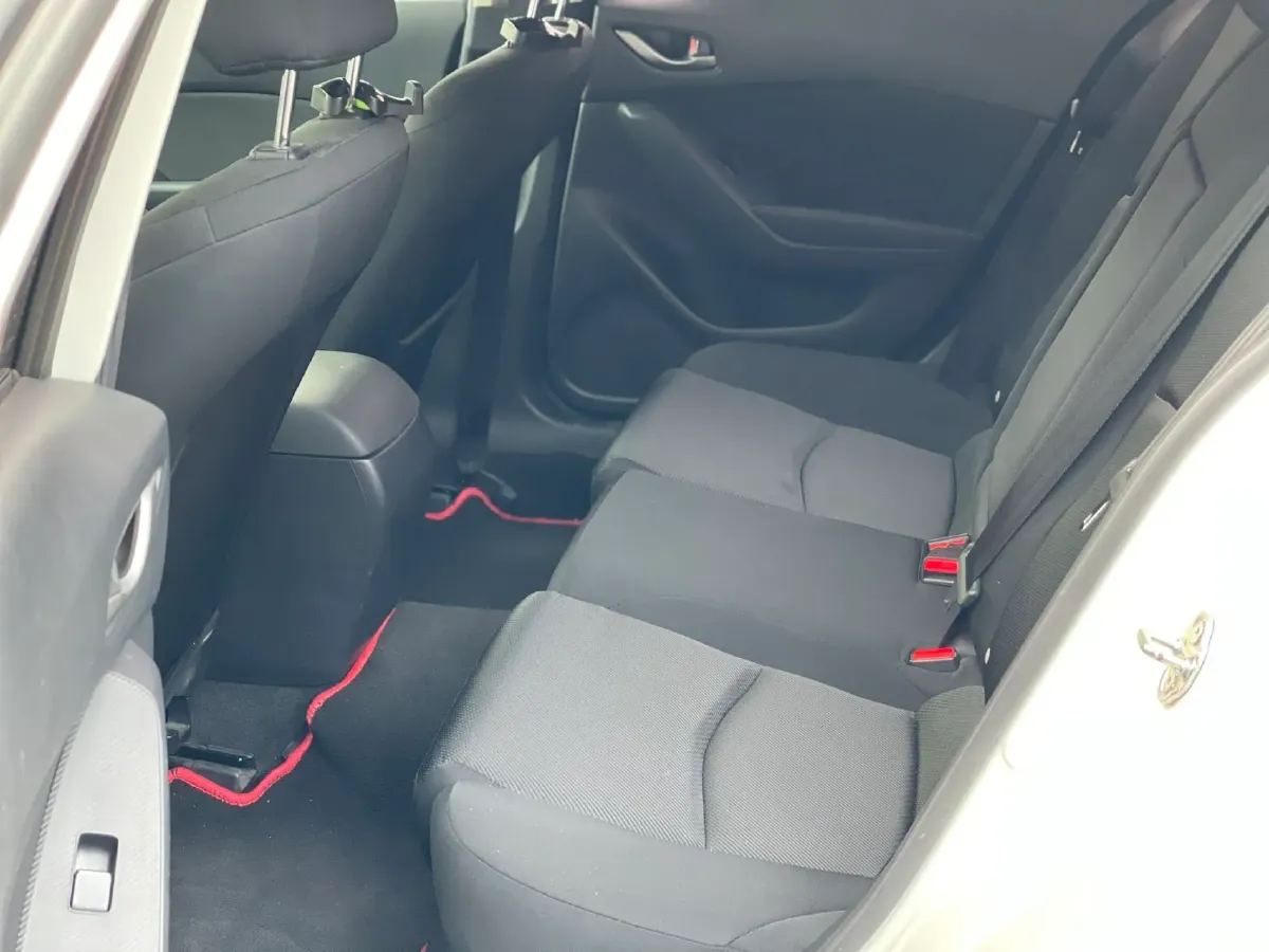 2017 Mazda 3 Axela 1.5L 117HP L4 6AT,autocango,china used car exporter,china ev exporter,chinese used car exporter,chinese used ev exporter