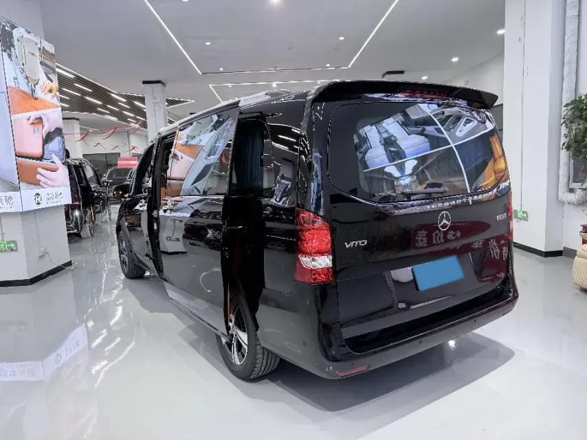 2024 Mercedes-Benz Vito 2.0T 231HP L4 9AT,autocango,china used car exporter,china ev exporter,chinese used car exporter,chinese used ev exporter