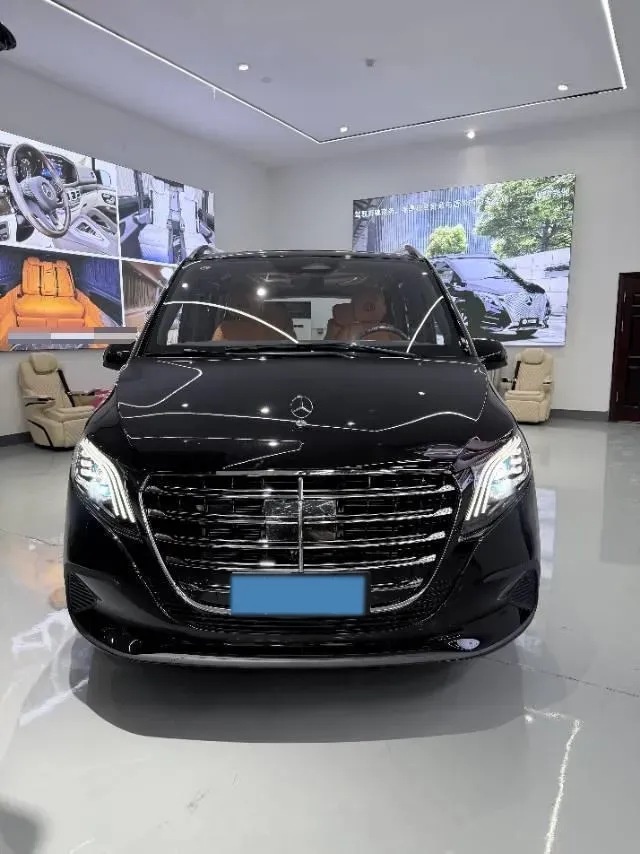 2024 Mercedes-Benz Vito 2.0T 231HP L4 9AT,autocango,china used car exporter,china ev exporter,chinese used car exporter,chinese used ev exporter