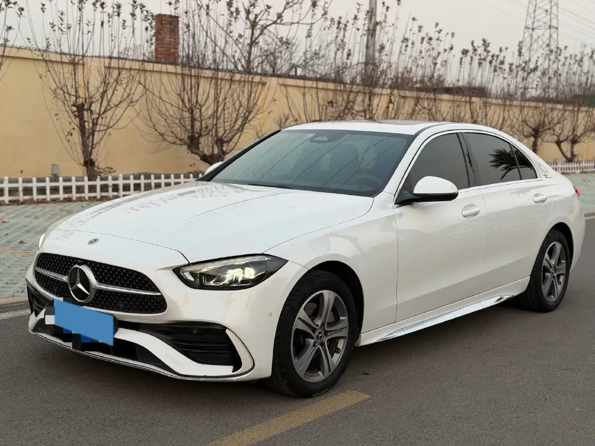 2022 Mercedes-Benz C Class 1.5T 170HP L4 9AT,autocango,china used car exporter,china ev exporter,chinese used car exporter,chinese used ev exporter