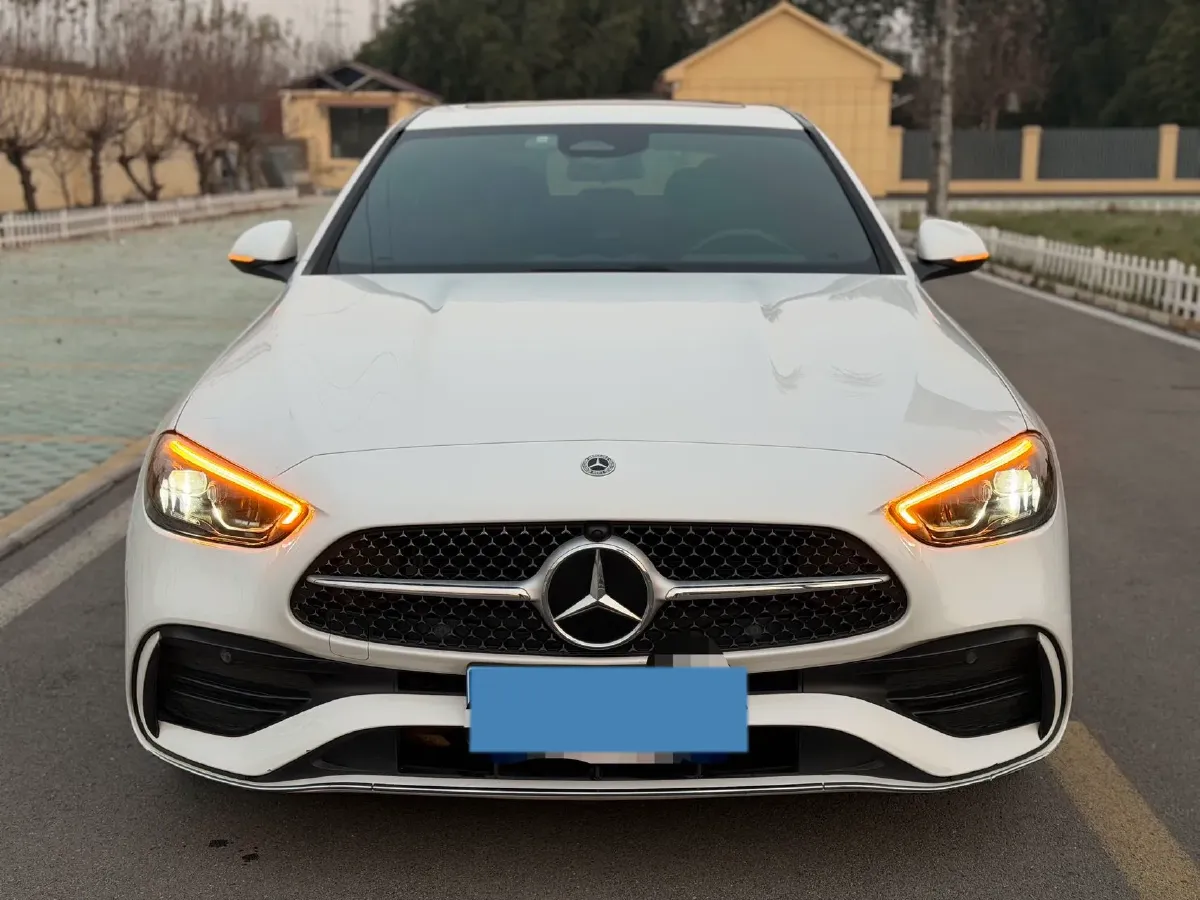 2022 Mercedes-Benz C Class 1.5T 170HP L4 9AT,autocango,china used car exporter,china ev exporter,chinese used car exporter,chinese used ev exporter