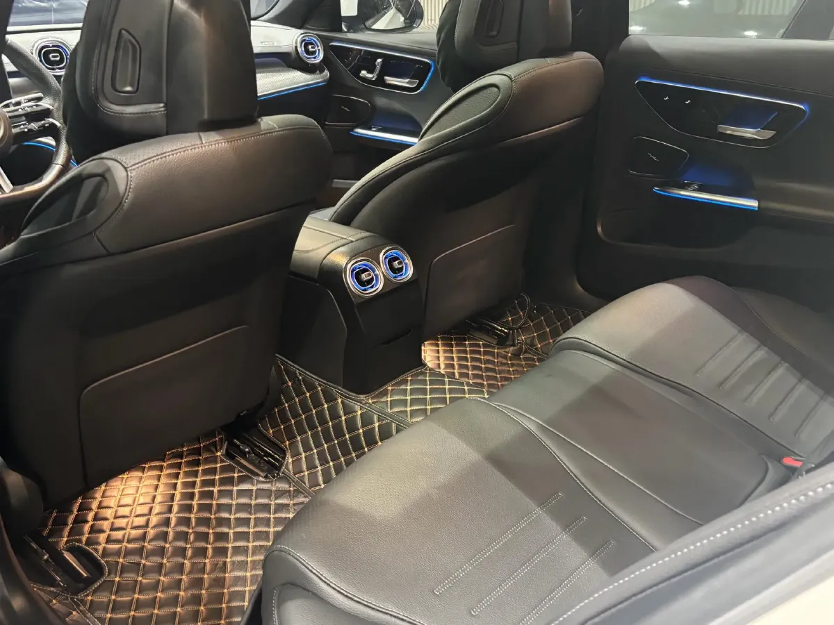 2024 Mercedes-Benz C Class 1.5T 204HP L4 9AT,autocango,china used car exporter,china ev exporter,chinese used car exporter,chinese used ev exporter