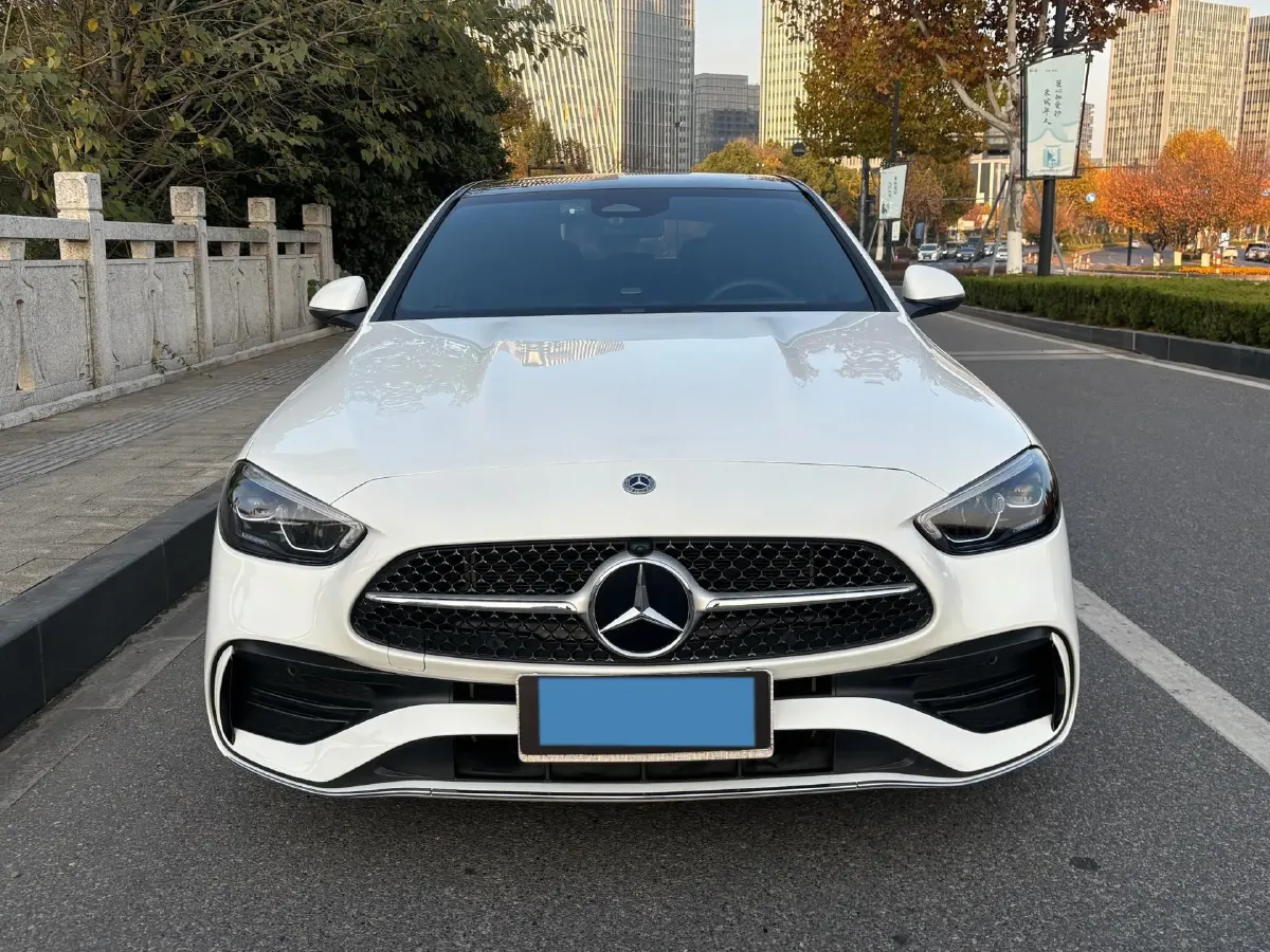 2024 Mercedes-Benz C Class 1.5T 204HP L4 9AT,autocango,china used car exporter,china ev exporter,chinese used car exporter,chinese used ev exporter