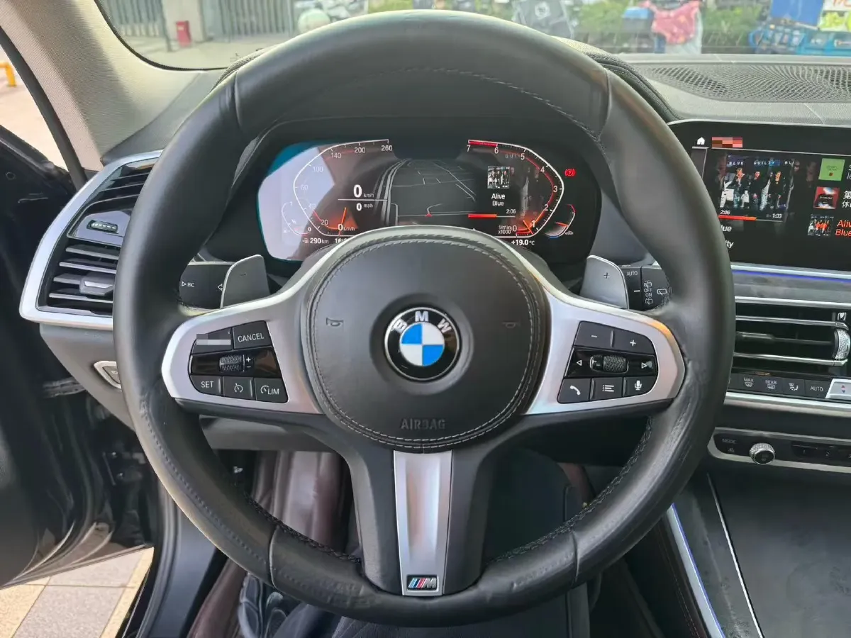 2021 BMW X5 2.0T 265HP L4 8AT,autocango,china used car exporter,china ev exporter,chinese used car exporter,chinese used ev exporter