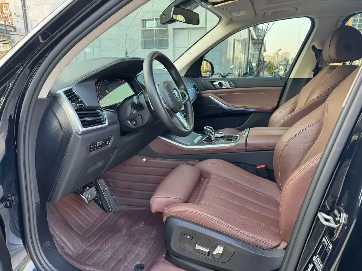 2021 BMW X5 2.0T 265HP L4 8AT,autocango,china used car exporter,china ev exporter,chinese used car exporter,chinese used ev exporter