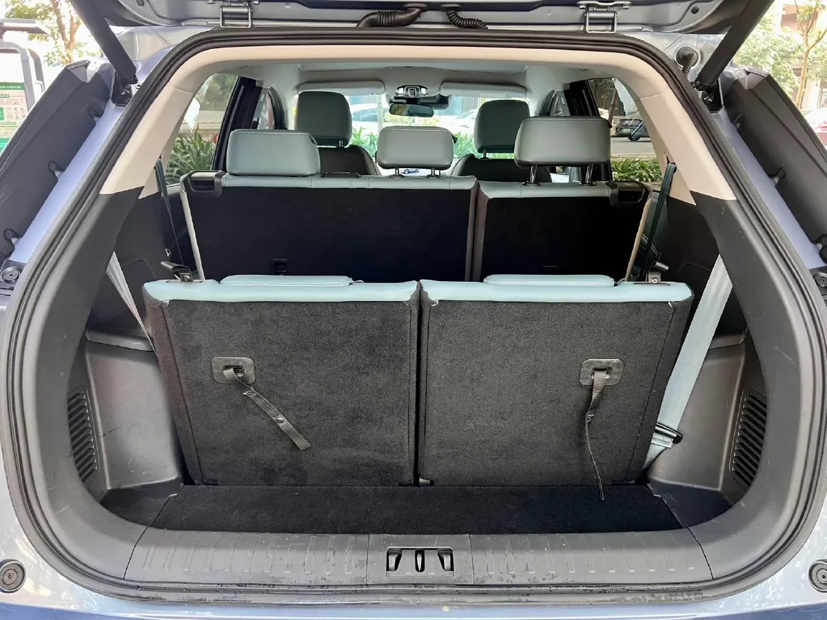 2024 Chevrolet EquinoxPlus 1.5T 180HP L4 2DHT PHEV 24.4KWH,autocango,china used car exporter,china ev exporter,chinese used car exporter,chinese used ev exporter