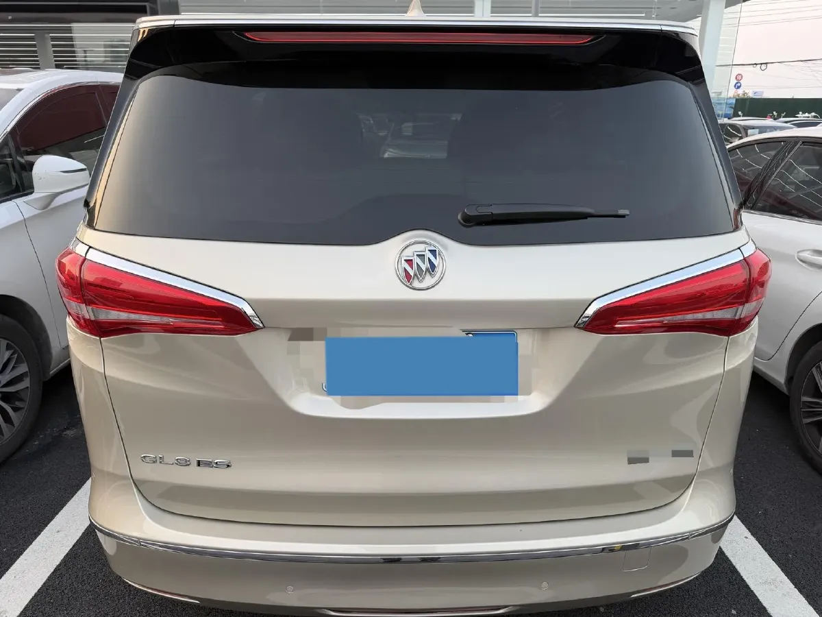 2017 Buick GL8 2.0T 260HP L4 6AT,autocango,china used car exporter,china ev exporter,chinese used car exporter,chinese used ev exporter