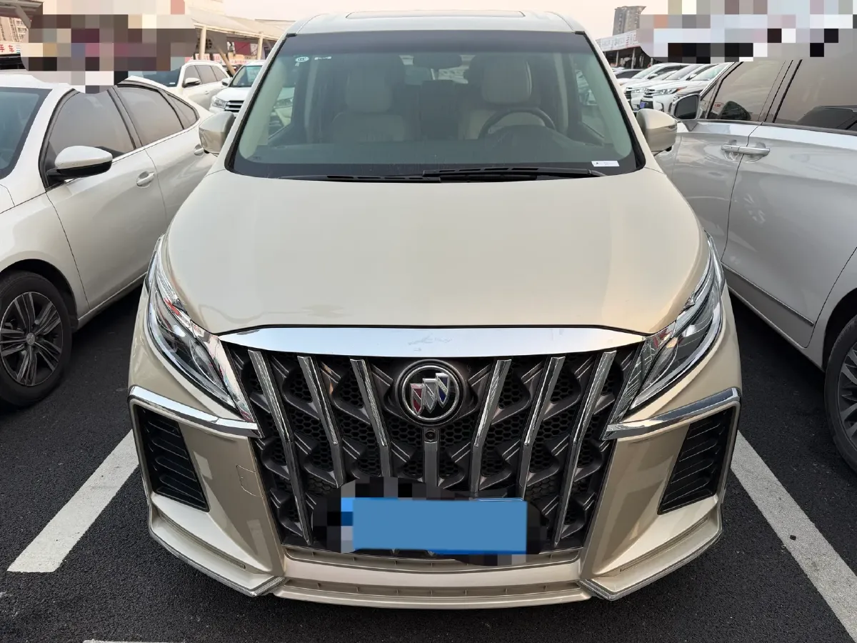 2017 Buick GL8 2.0T 260HP L4 6AT,autocango,china used car exporter,china ev exporter,chinese used car exporter,chinese used ev exporter