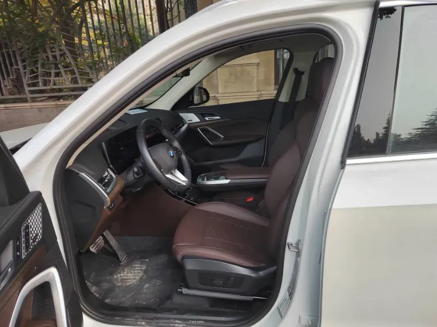 2024 BMW X1 2.0T 204HP L4 7DCT,autocango,china used car exporter,china ev exporter,chinese used car exporter,chinese used ev exporter