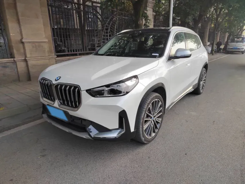 2024 BMW X1 2.0T 204HP L4 7DCT,autocango,china used car exporter,china ev exporter,chinese used car exporter,chinese used ev exporter