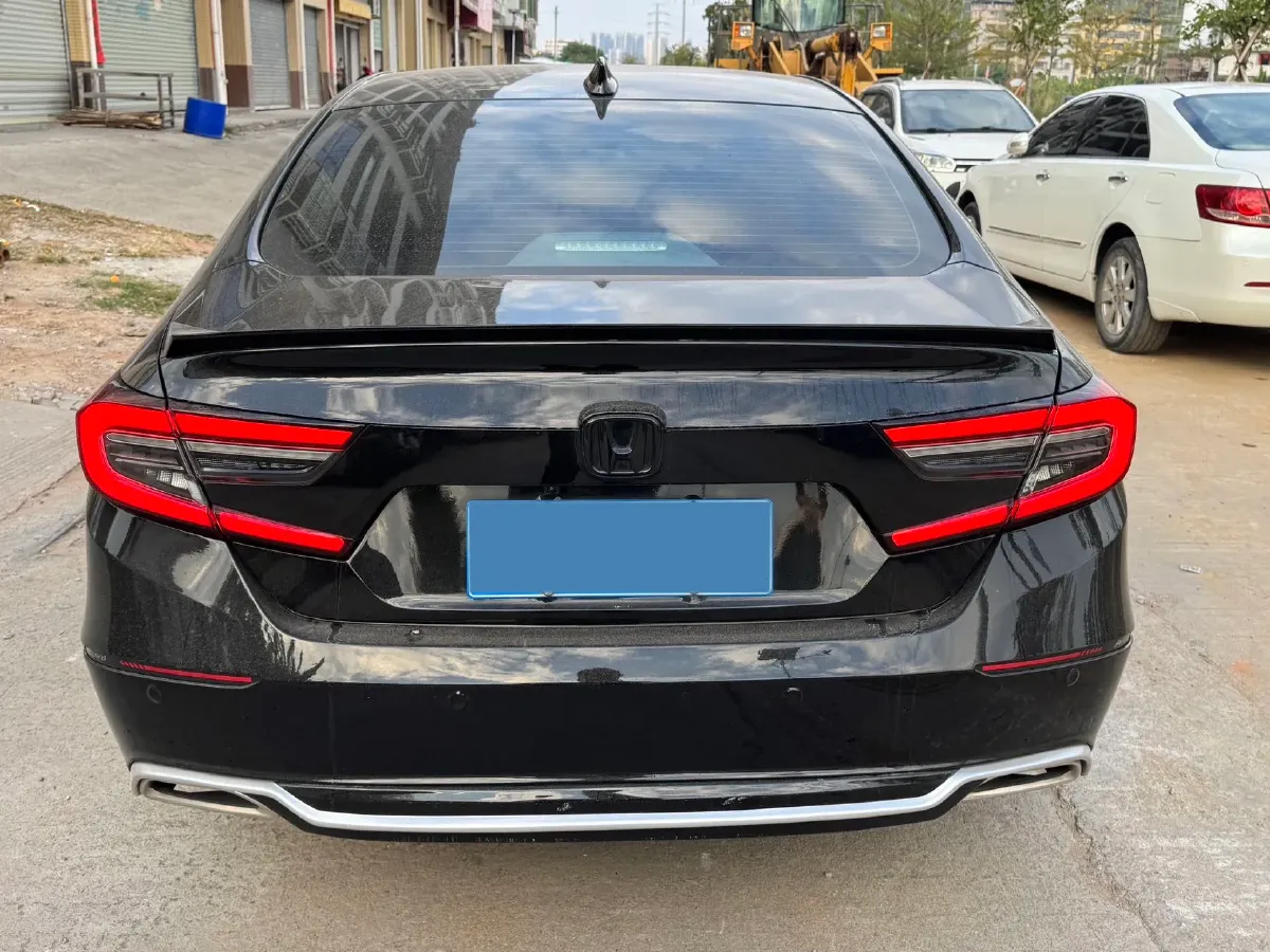 2022 Honda Accord 1.5T 194HP L4 CVT,autocango,china used car exporter,china ev exporter,chinese used car exporter,chinese used ev exporter