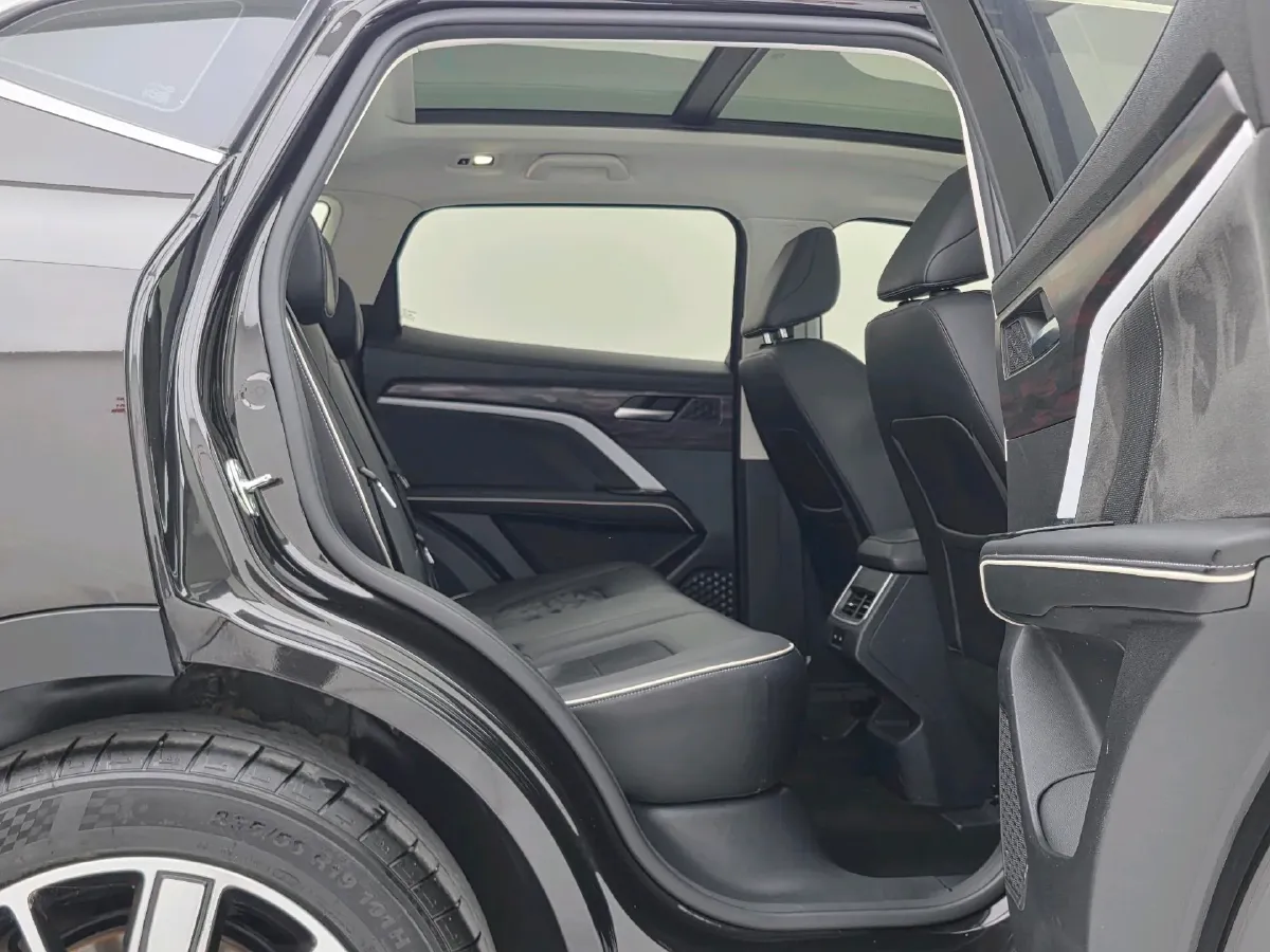 2023 Haval H6 1.5T 150HP L4 7DCT,autocango,china used car exporter,china ev exporter,chinese used car exporter,chinese used ev exporter