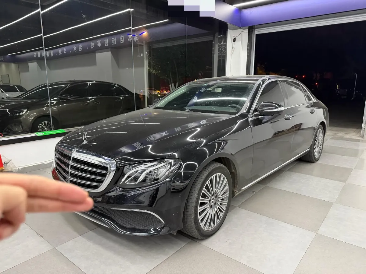 2020 Mercedes-Benz E Class 2.0T 258HP L4 9AT,autocango,china used car exporter,china ev exporter,chinese used car exporter,chinese used ev exporter