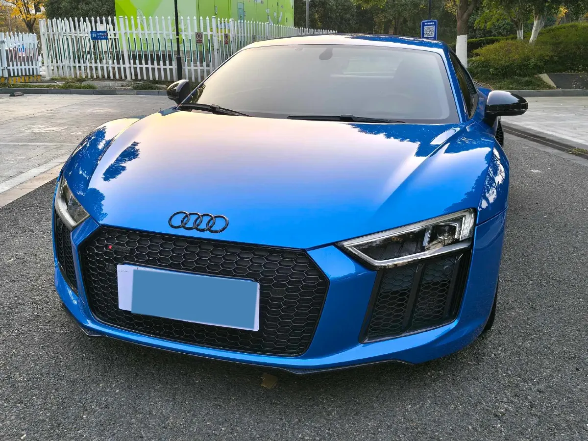 2016 Audi R8 5.2L 611HP V10 7DCT,autocango,china used car exporter,china ev exporter,chinese used car exporter,chinese used ev exporter