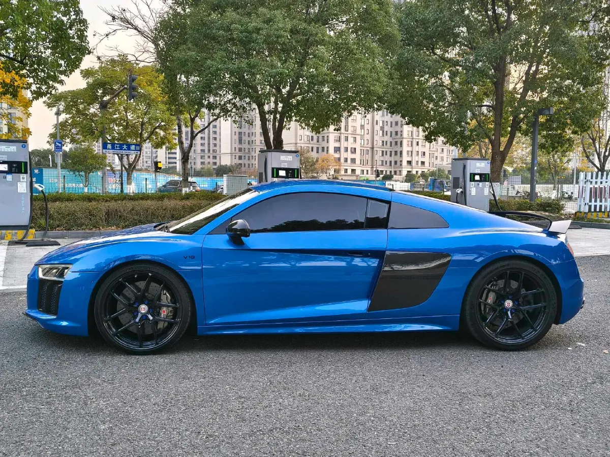 2016 Audi R8 5.2L 611HP V10 7DCT,autocango,china used car exporter,china ev exporter,chinese used car exporter,chinese used ev exporter