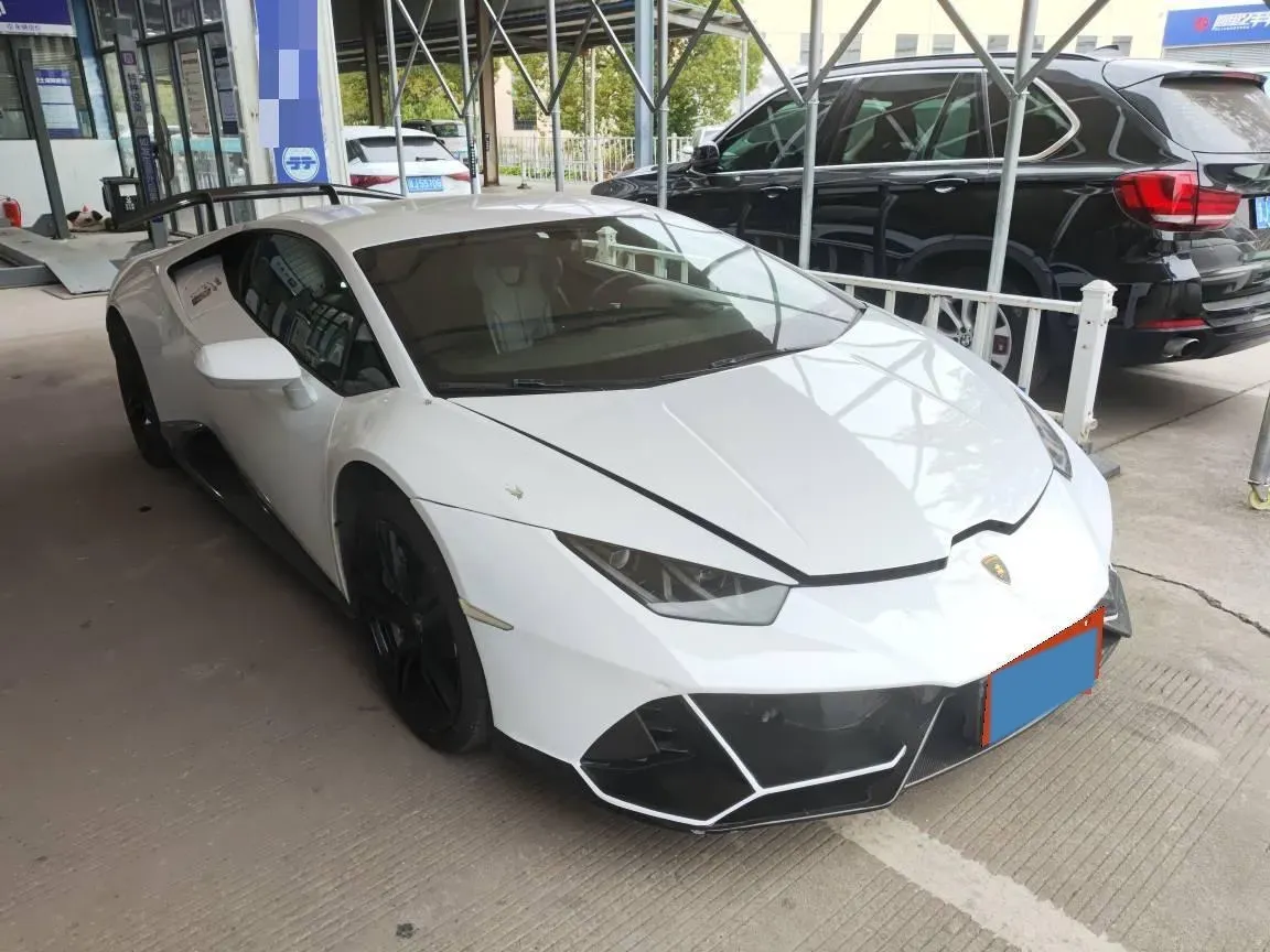 2020 Lamborghini Huracán 5.2L 611HP V10 7DCT,autocango,china used car exporter,china ev exporter,chinese used car exporter,chinese used ev exporter