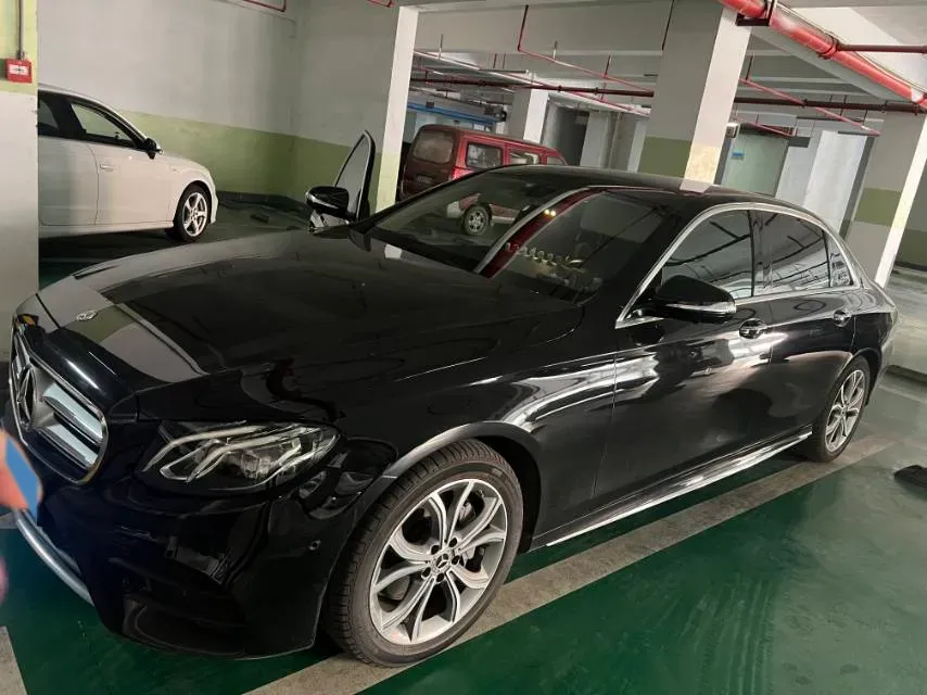 2020 Mercedes-Benz E Class 2.0T 258HP L4 9AT,autocango,china used car exporter,china ev exporter,chinese used car exporter,chinese used ev exporter
