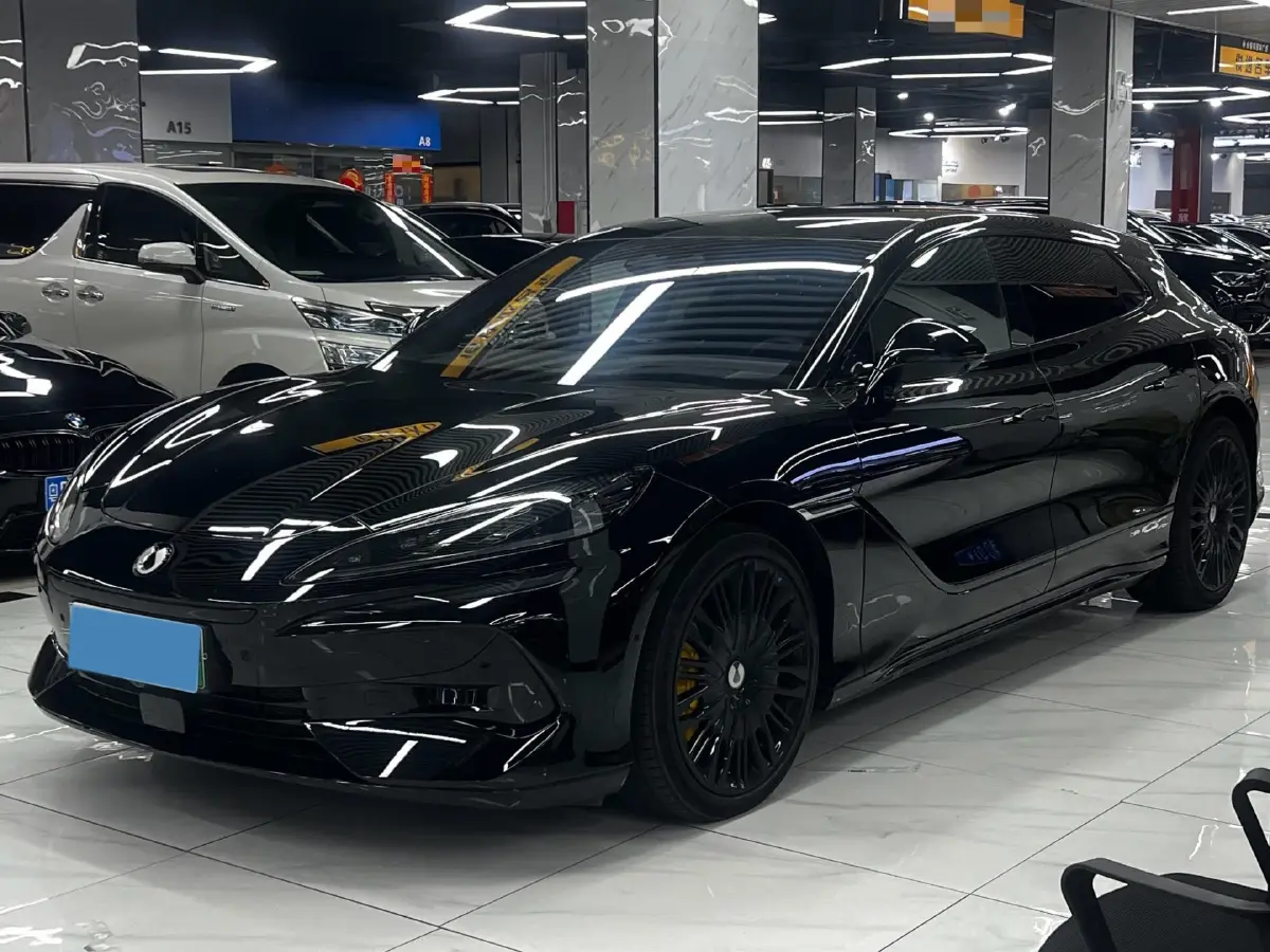 2024 Denza DenzaZ9GT 2.0T 207HP L4 E-CVT PHEV 38.5KWH