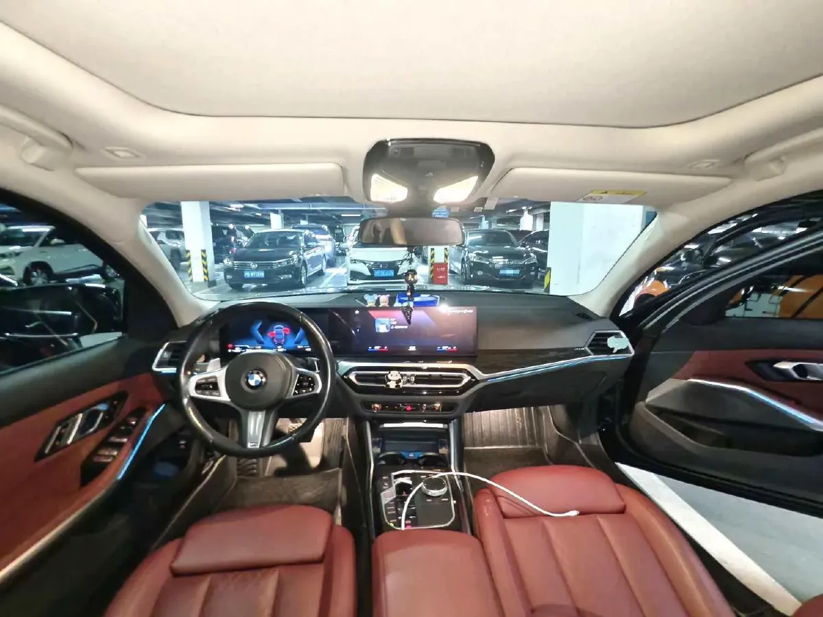 2023 BMW 3 Series 2.0T 156HP L4 8AT,autocango,china used car exporter,china ev exporter,chinese used car exporter,chinese used ev exporter