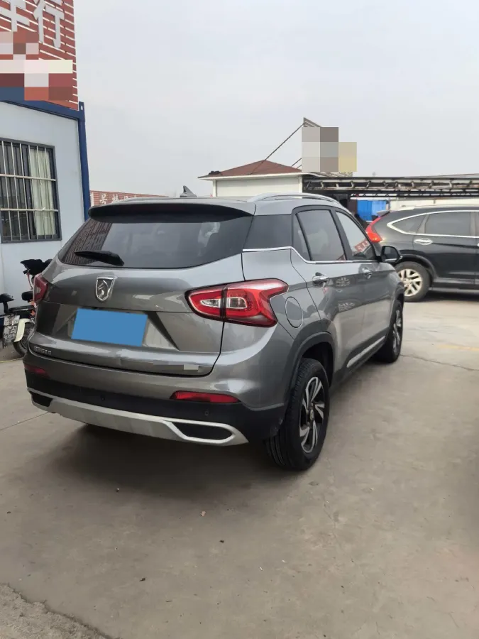 2017 BaoJun 510 1.5L 112HP L4 6MT,autocango,china used car exporter,china ev exporter,chinese used car exporter,chinese used ev exporter