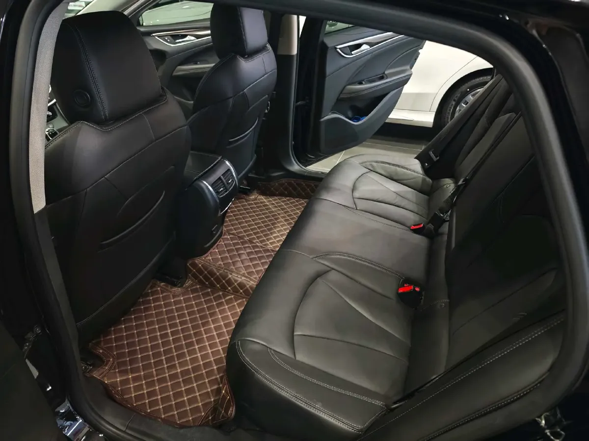 2020 Buick Larcosse 2.0T 237HP L4 9AT,autocango,china used car exporter,china ev exporter,chinese used car exporter,chinese used ev exporter