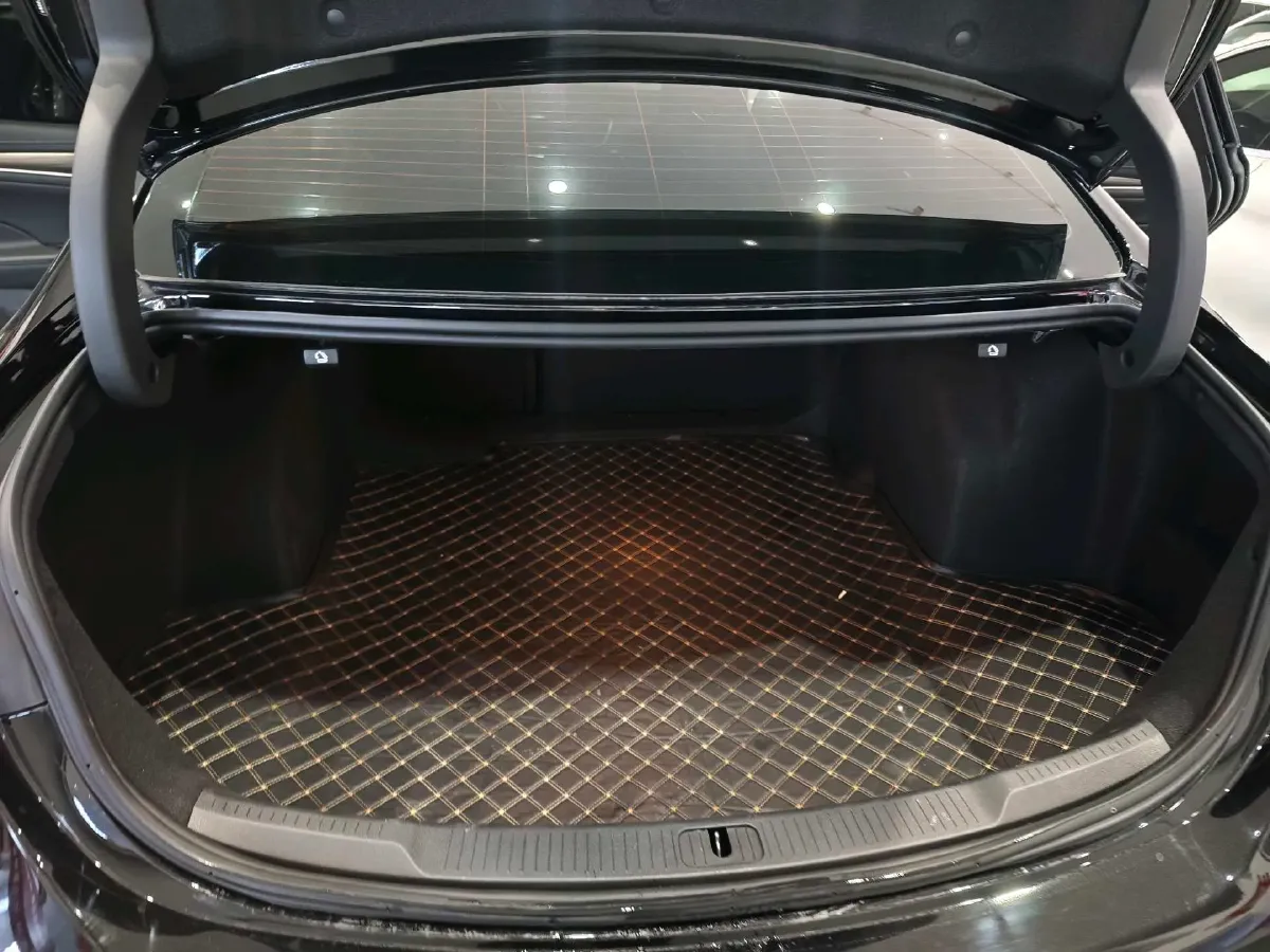 2020 Buick Larcosse 2.0T 237HP L4 9AT,autocango,china used car exporter,china ev exporter,chinese used car exporter,chinese used ev exporter