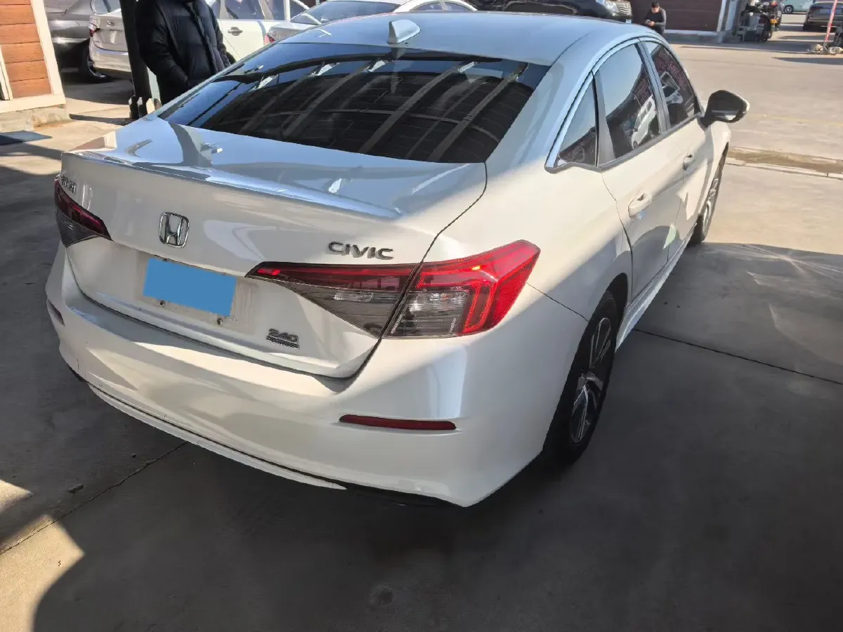 2023 Honda Civic 1.5T 182HP L4 CVT,autocango,china used car exporter,china ev exporter,chinese used car exporter,chinese used ev exporter