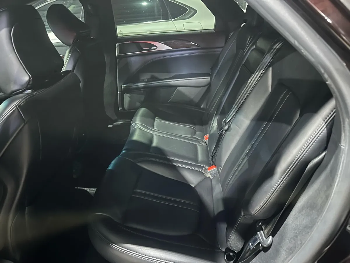 2019 BMW X2 1.5T 140HP L3 7DCT,autocango,china used car exporter,china ev exporter,chinese used car exporter,chinese used ev exporter