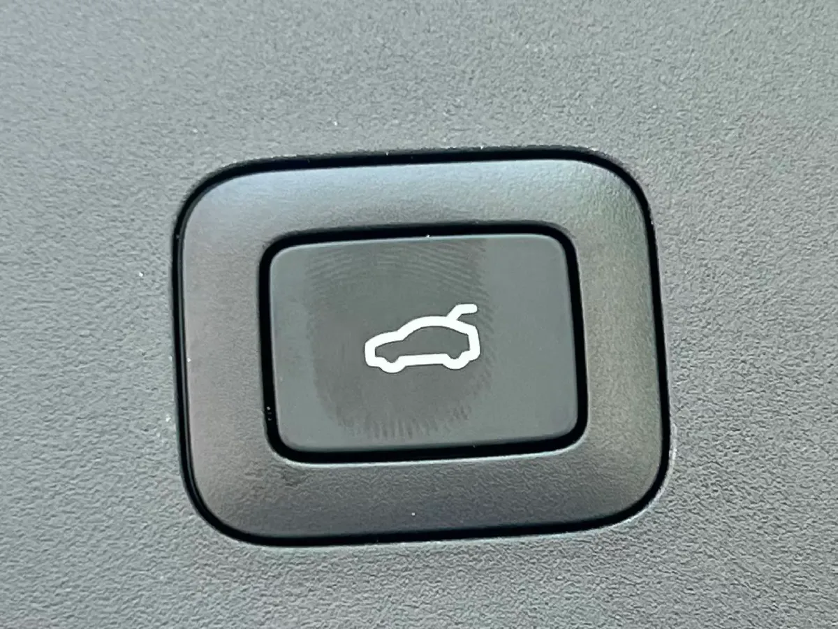 2025 BYD TangL BEV,autocango,china used car exporter,china ev exporter,chinese used car exporter,chinese used ev exporter