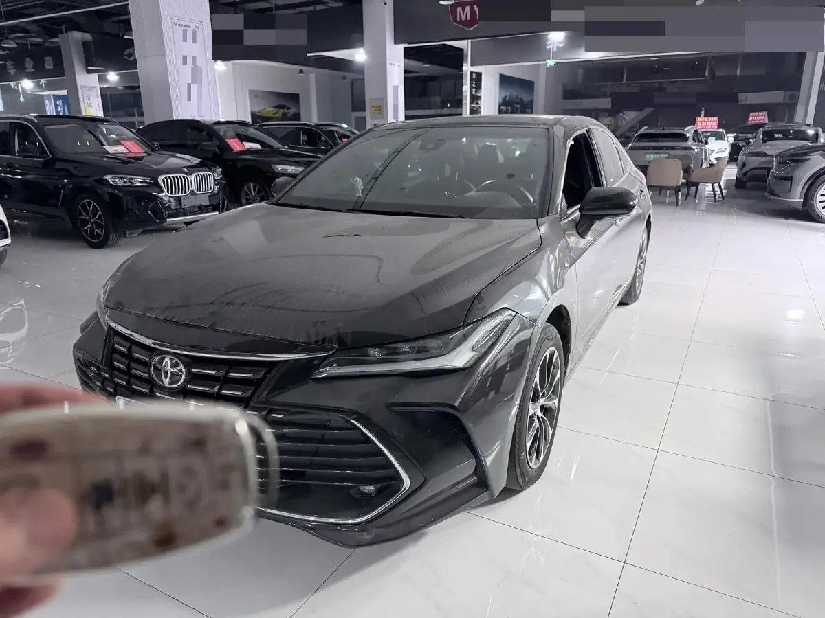 2022 Toyota Avalon 2.0L 178HP L4 CVT