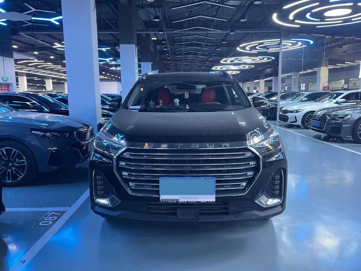 2023 Jetour X90 Plus 1.6T 197HP L4 7DCT,autocango,china used car exporter,china ev exporter,chinese used car exporter,chinese used ev exporter