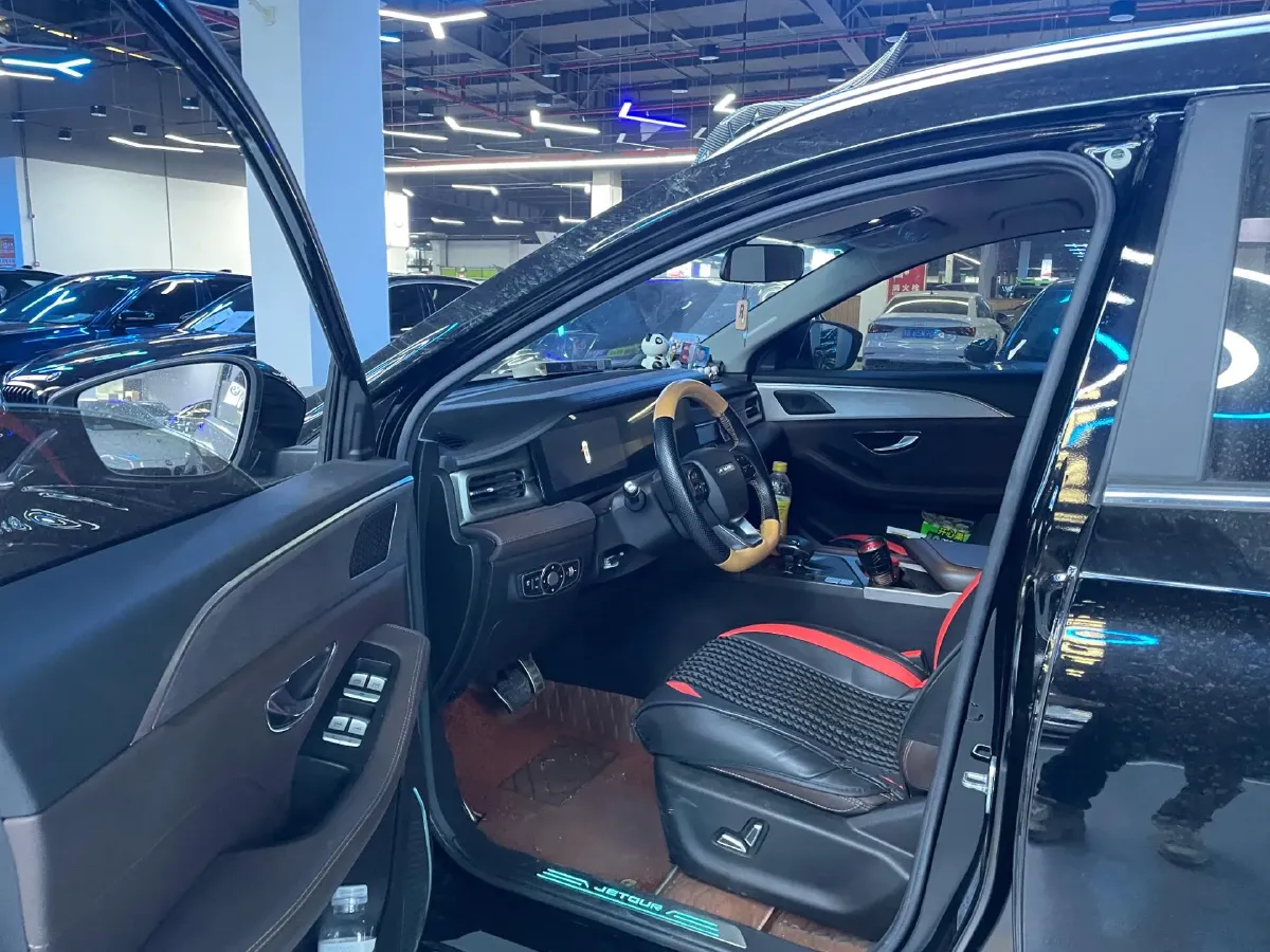 2023 Jetour X90 Plus 1.6T 197HP L4 7DCT,autocango,china used car exporter,china ev exporter,chinese used car exporter,chinese used ev exporter