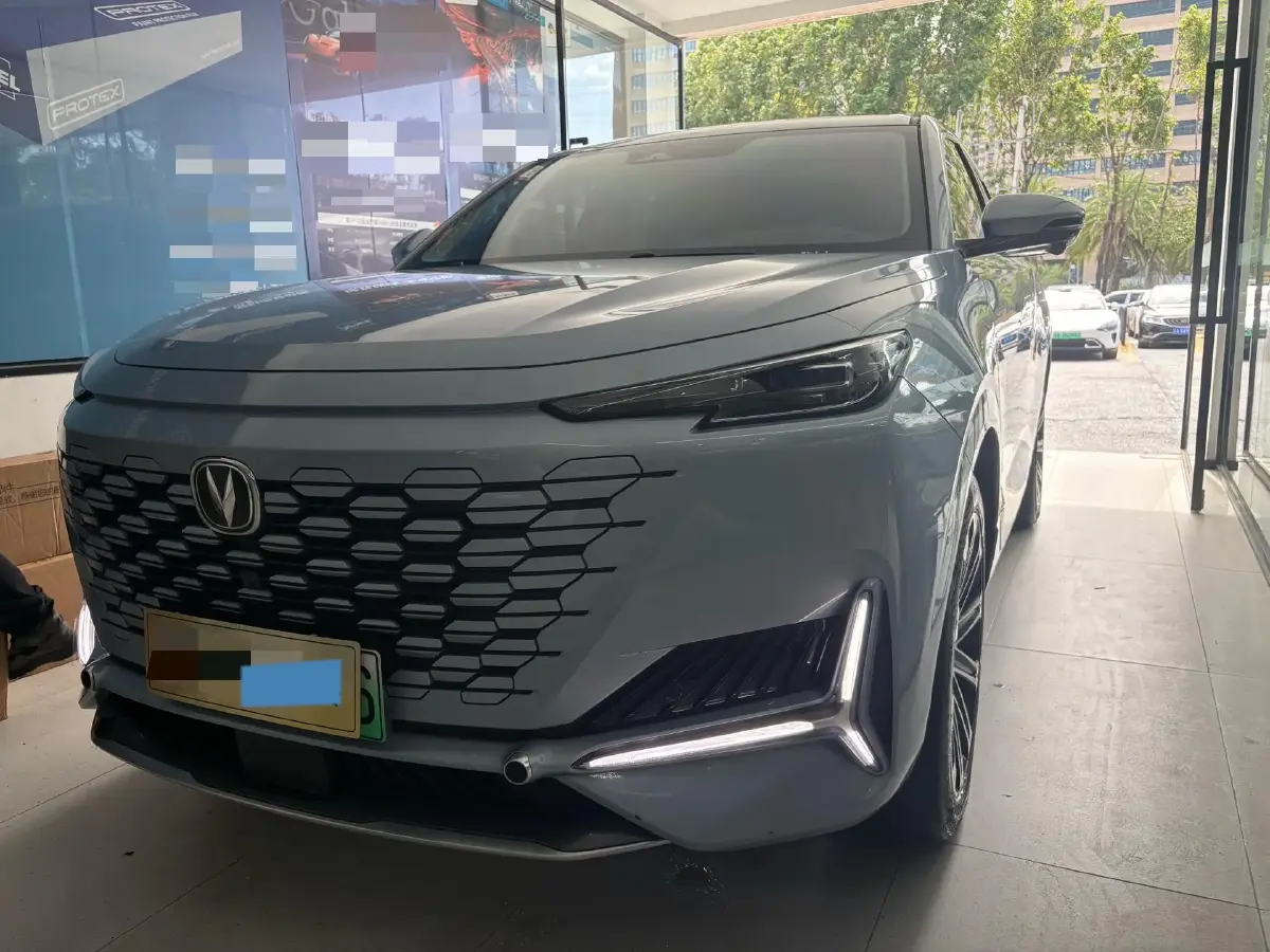 2022 Chevrolet Menlo BEV 61.1KWH