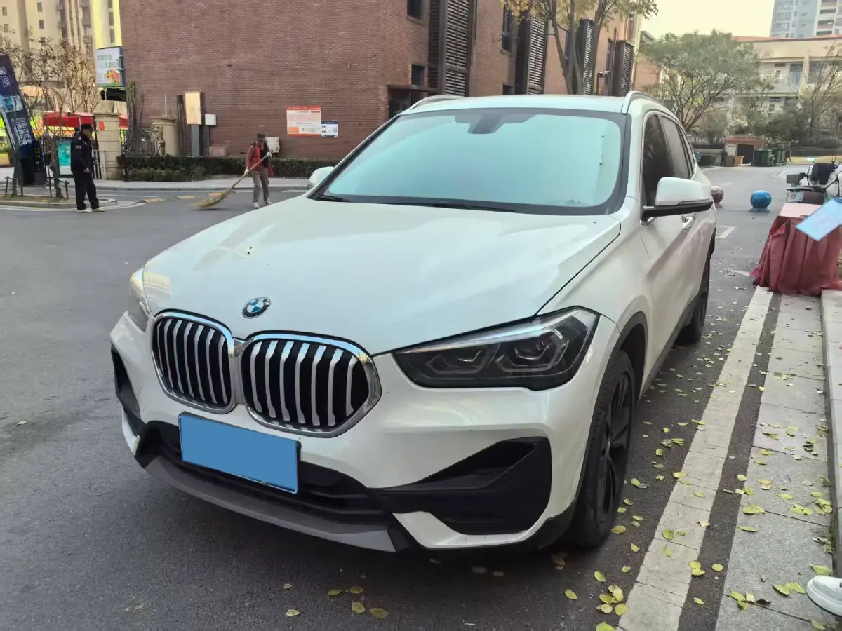 2021 BMW X1 1.5T 140HP L3 7DCT