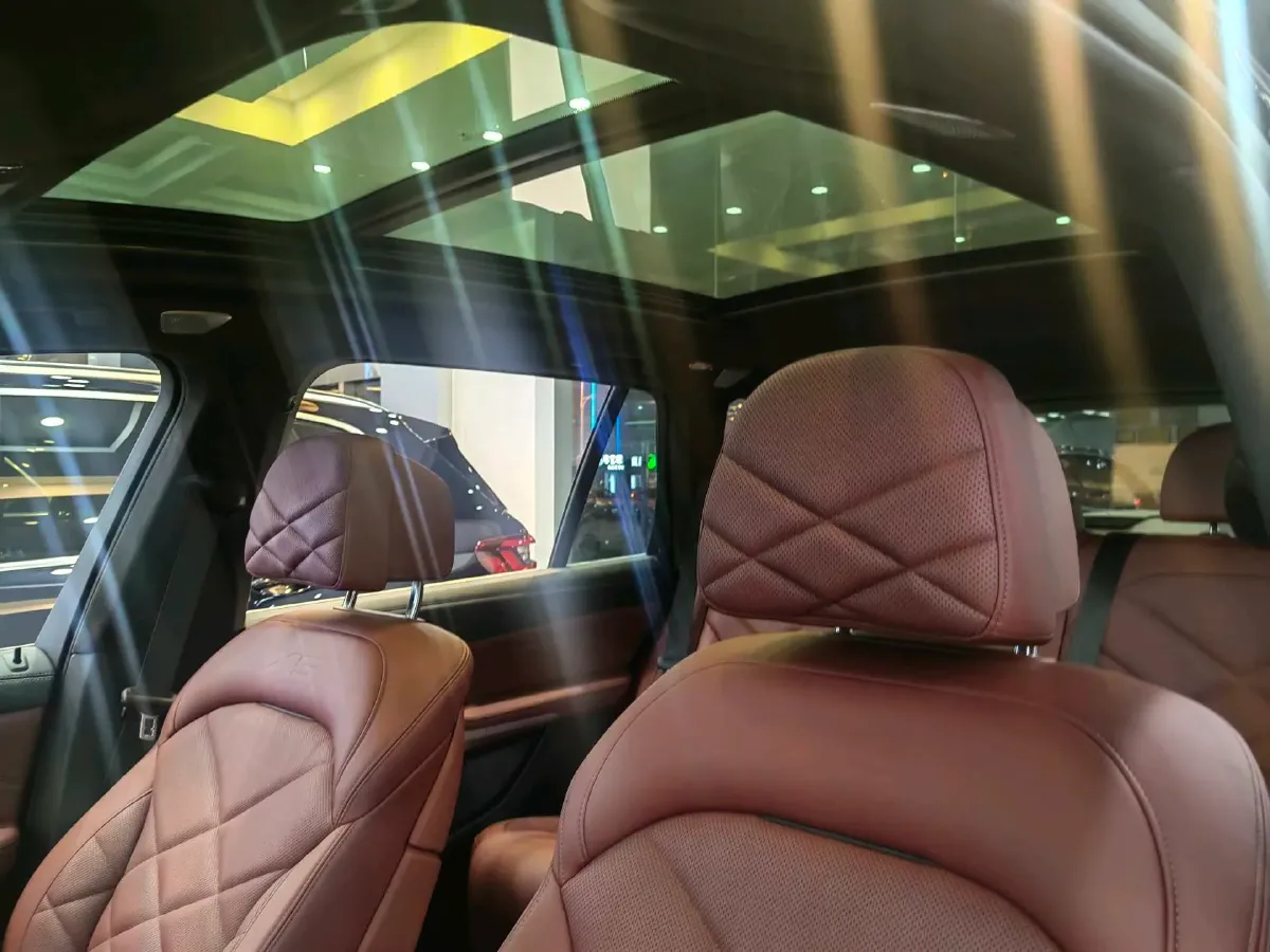 2022 BMW X5 3.0T 333HP L6 8AT,autocango,china used car exporter,china ev exporter,chinese used car exporter,chinese used ev exporter